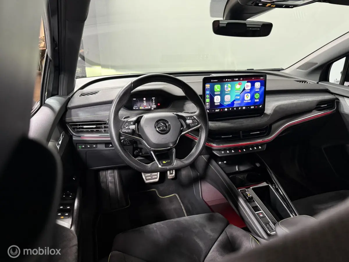 iV 80 RS | SOH 93% | AD. CRUISE | KEYLESS