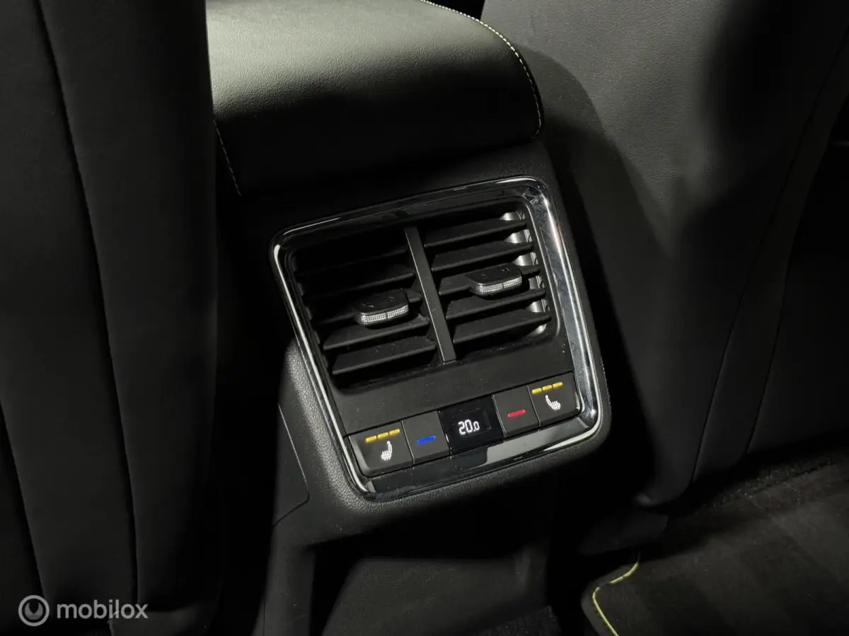 iV 80 RS | SOH 93% | AD. CRUISE | KEYLESS