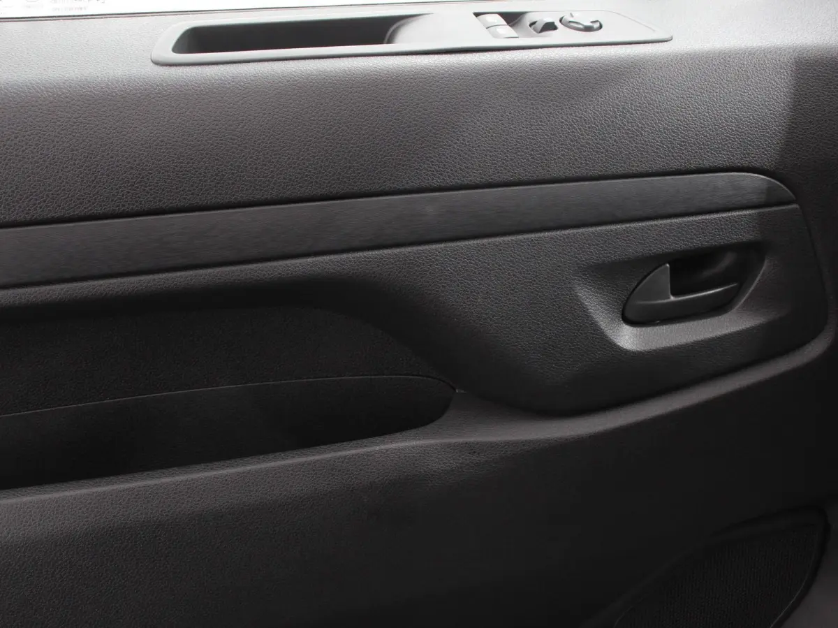 2.0 BlueHDi 180 S&S L3 Automaat Apple Carplay /  Android Auto Parkeersensoren Trekhaak Camera Navigatie Cruise Control LED