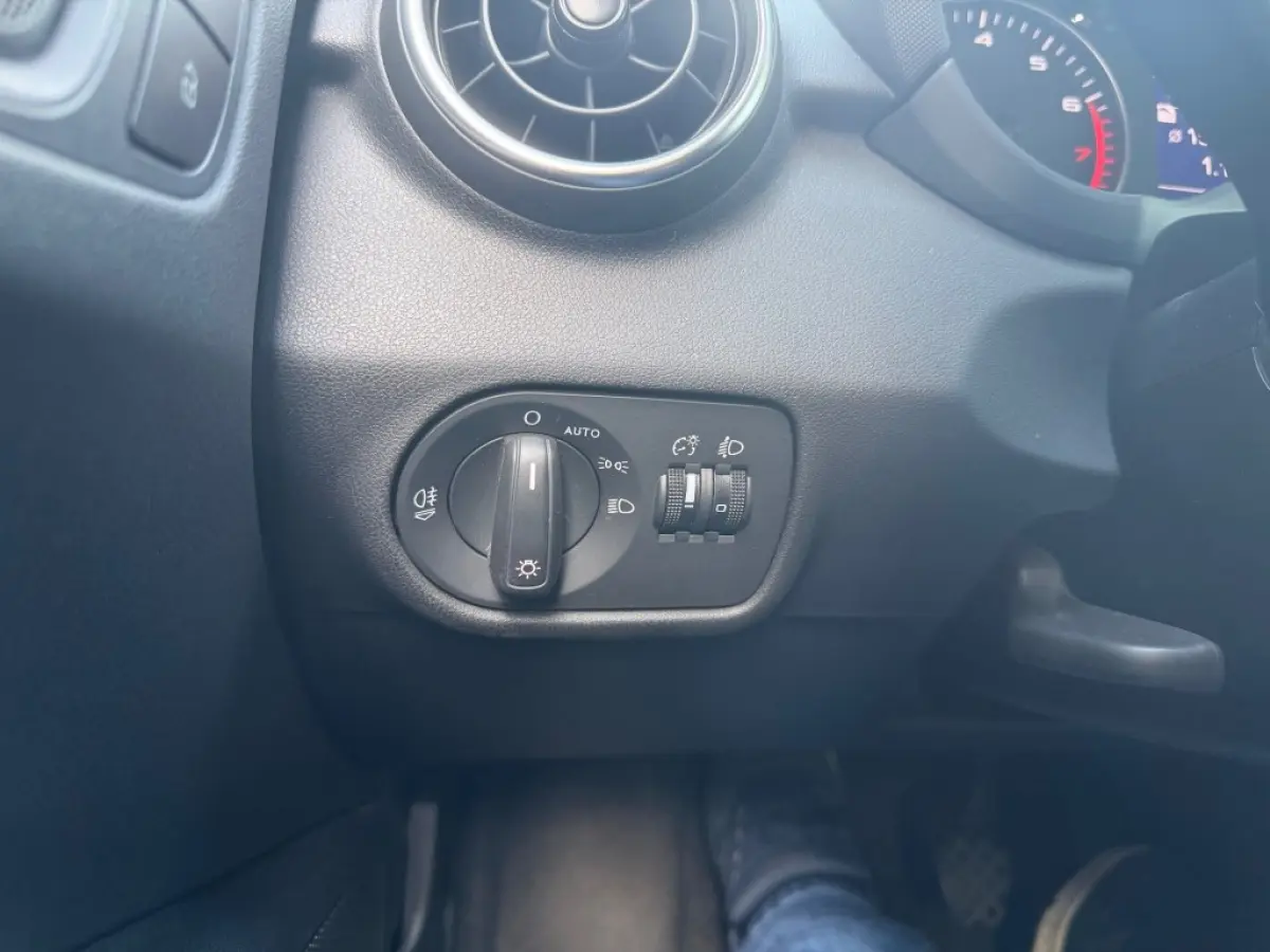 1.0 TFSI DESIGN PROL