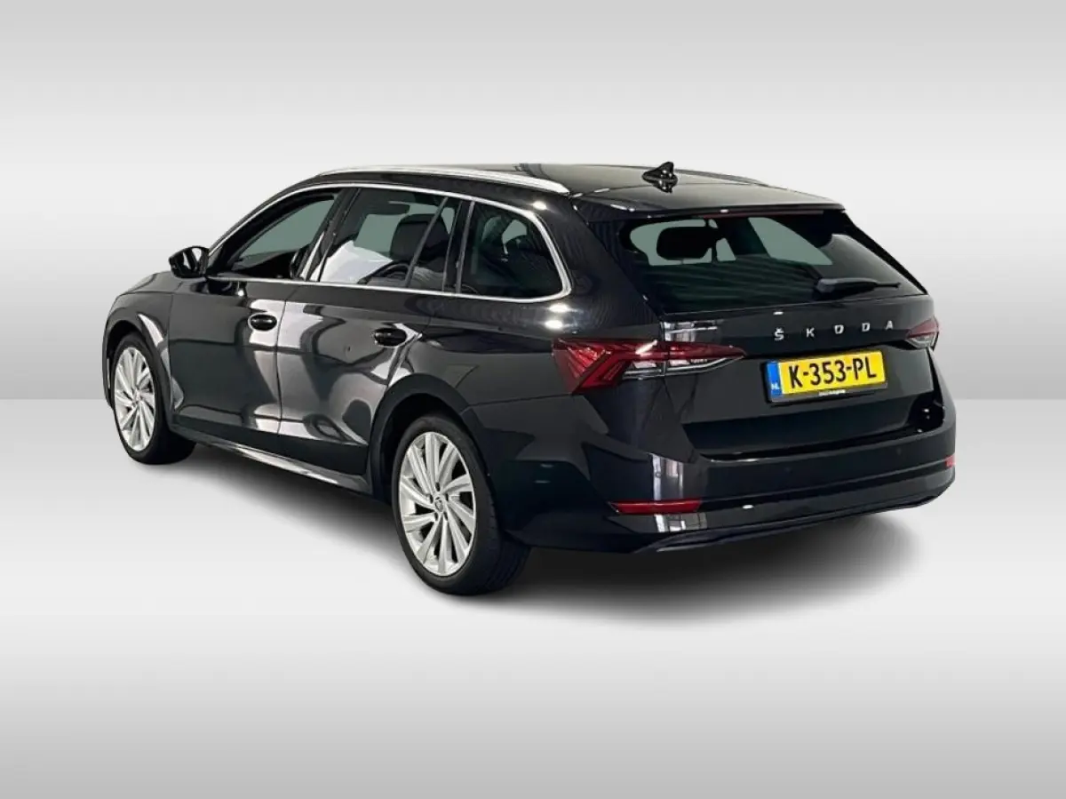 1.0 TSI Business Edition|Carplay|Clima|PDC!