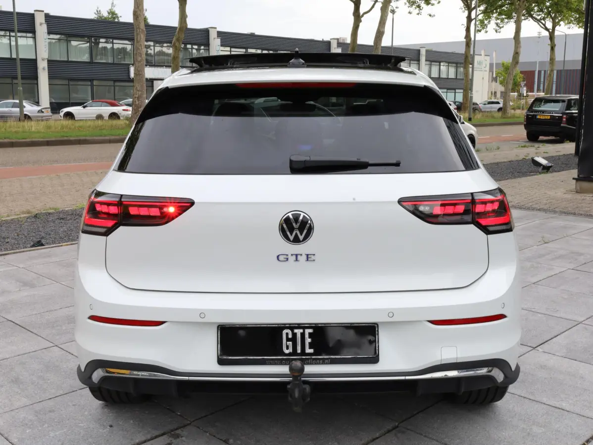 GTE 1.5 eHybrid 272PK | Panodak | Leer | 360° | Garantie 2030 | Head-up | Stoel Ventilatie | Memory | 18Inch |