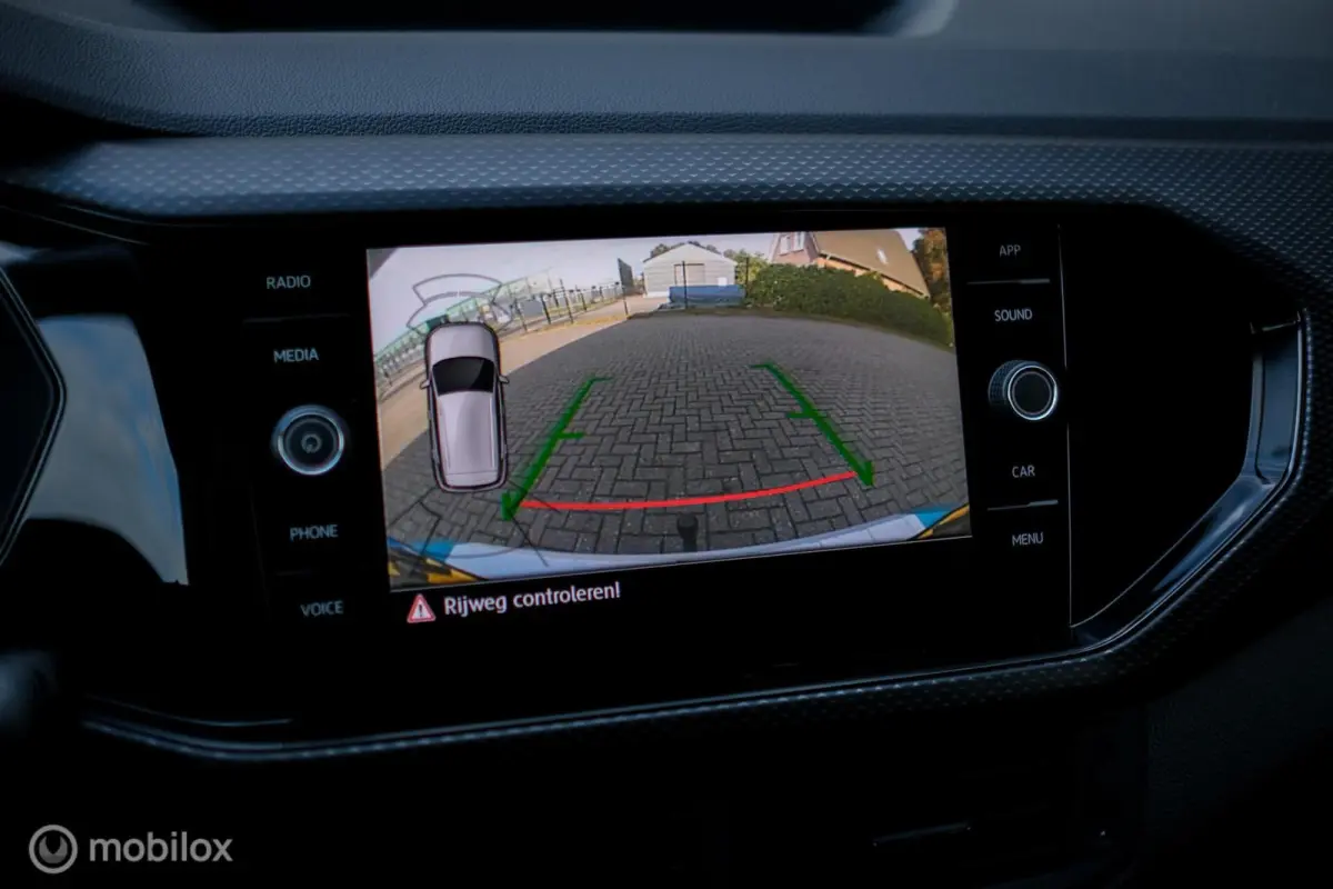1.0 TSI Life Automaat | Trekhaak | Camera | Stoelverwarming | Adaptive cruise | led | zeer nette auto |
