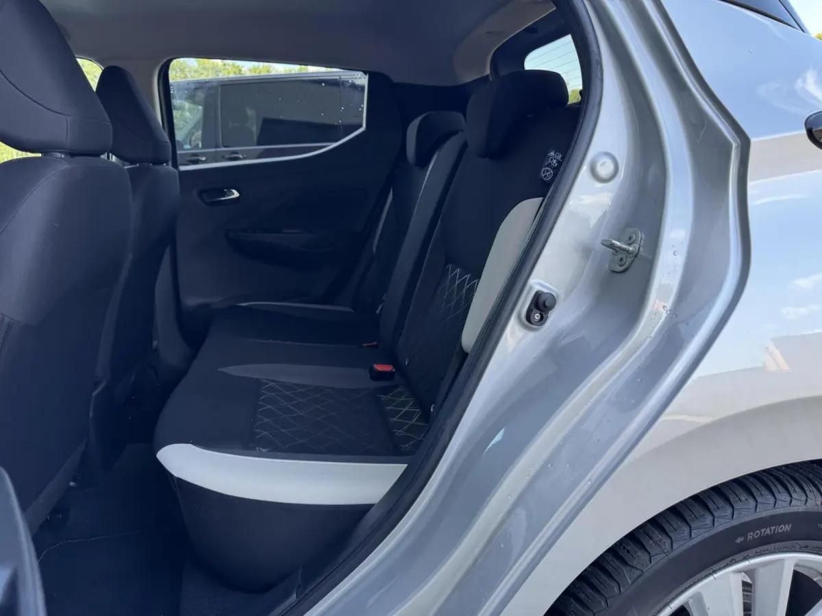 1.0 IG-T N-Connecta | Carplay | Camera | Cruise | DAB | LED | AIrco | Sensoren
