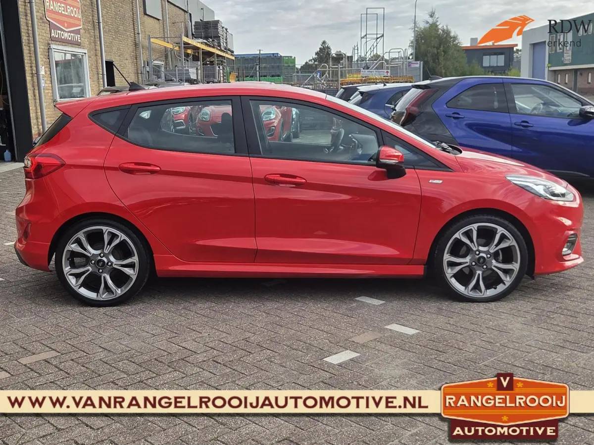 1.0 EcoBoost ST-Line, trekh., winterpakket, LED kopl., 18" lmv