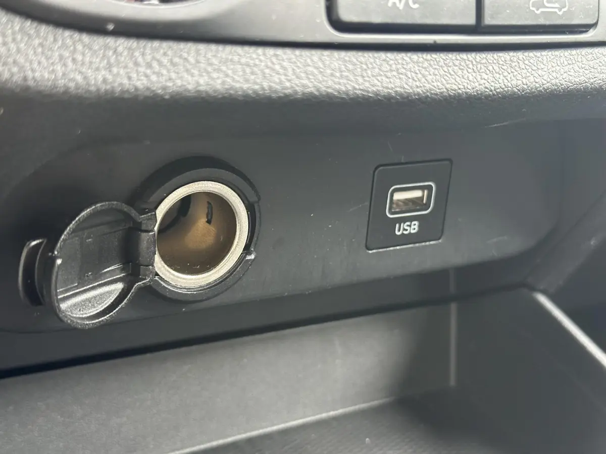 1.0 Comfort / Apple Carplay/Android Auto / Airco / Cruise control /