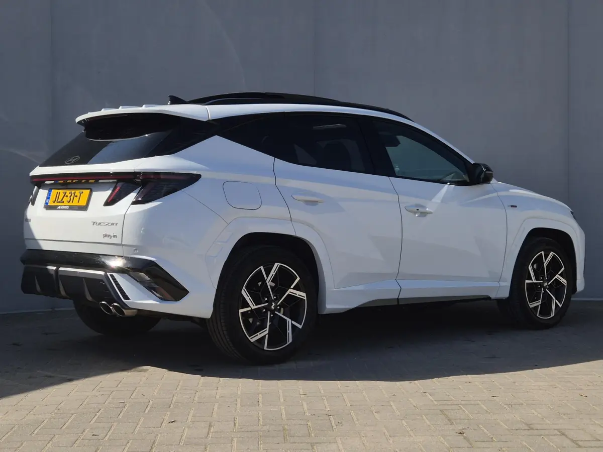1.6 T-GDI PHEV N Line 4WD | Achteruitrijcamera | Apple Carplay/Android Auto | Lederen/suede bekleding/ Nieuw Model / Fabrieksgarantie tot 07-2029 / Dealer onderhouden / Trekgewicht 1210 kg /