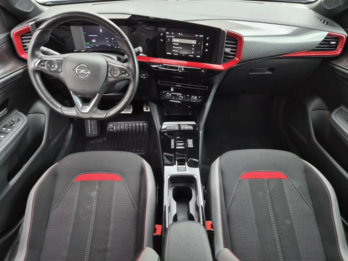 Ultimate 50-kWh 11kw bl. / SOH 99% / Comfort-pakket / Stuur- & Stoelverwarming / CCS snelladen / Warmtepomp / Achteruitrijcamera / Cruise control / Parkeersensoren achter / Climate control /
