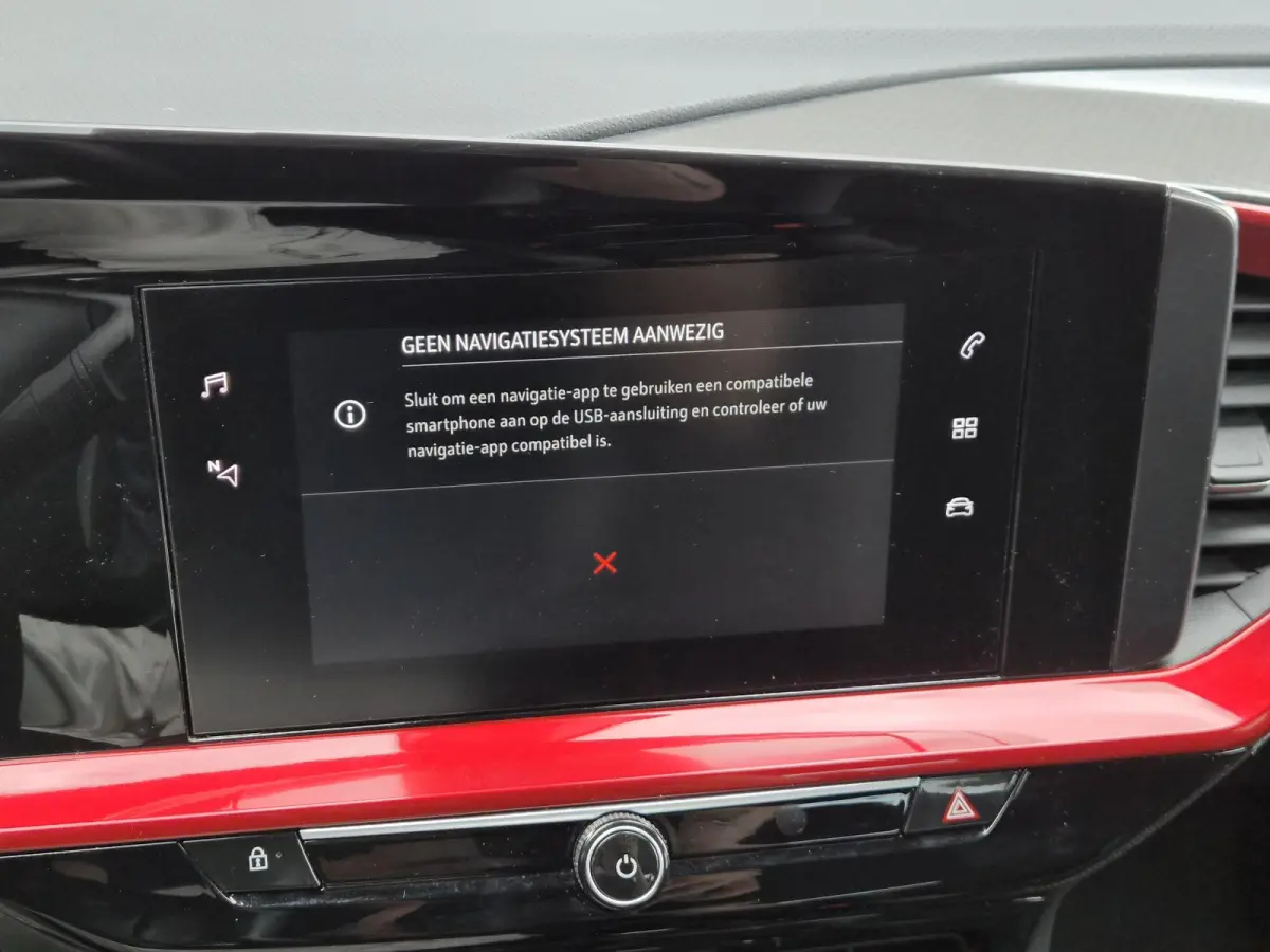 Ultimate 50-kWh 11kw bl. / SOH 99% / Comfort-pakket / Stuur- & Stoelverwarming / CCS snelladen / Warmtepomp / Achteruitrijcamera / Cruise control / Parkeersensoren achter / Climate control /