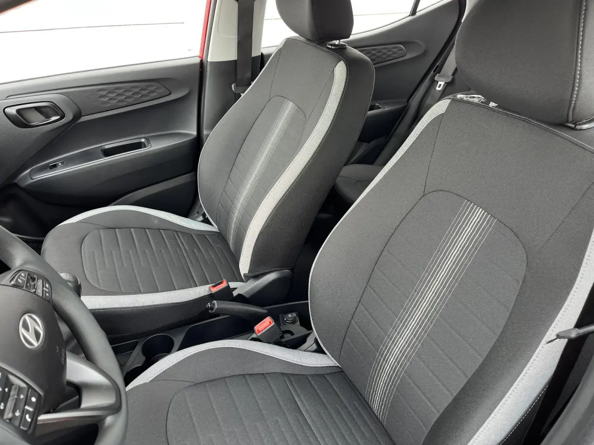 1.0 Comfort / Apple Carplay/Android Auto / audio-navigatie full map / achteruitrijcamera /