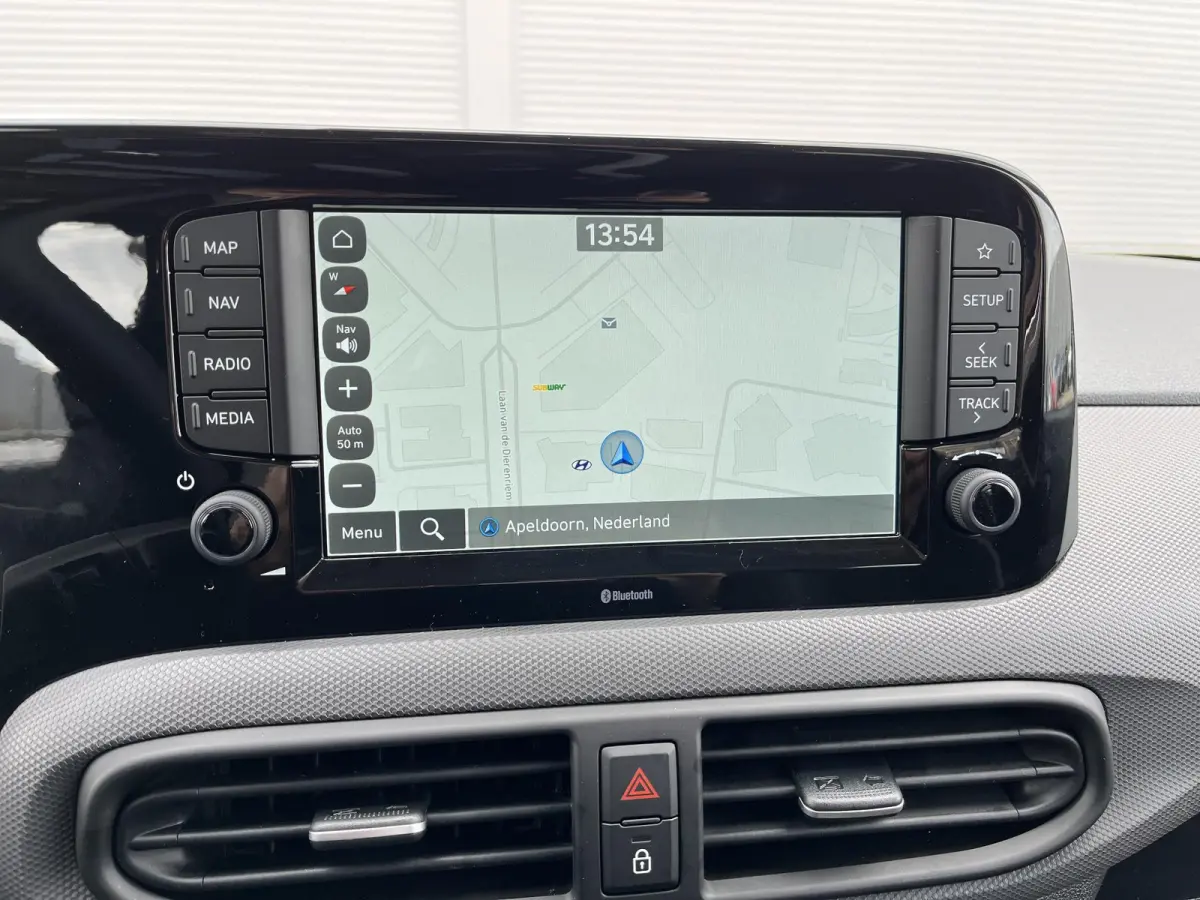 1.0 Comfort / Apple Carplay/Android Auto / audio-navigatie full map / achteruitrijcamera /