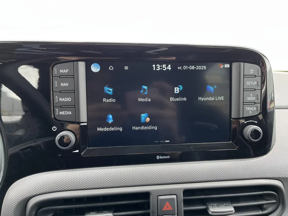 1.0 Comfort / Apple Carplay/Android Auto / audio-navigatie full map / achteruitrijcamera /