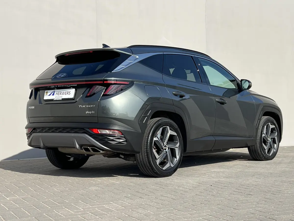1.6 T-GDI PHEV Comfort Smart 4WD / 99% SOH / Fabrieksgarantie tot 04-2027 / WLTP 62km / Navi / Apple Carplay Android / Stuur- en stoelverwarming / Adapt. CC / 19" LM wielen /