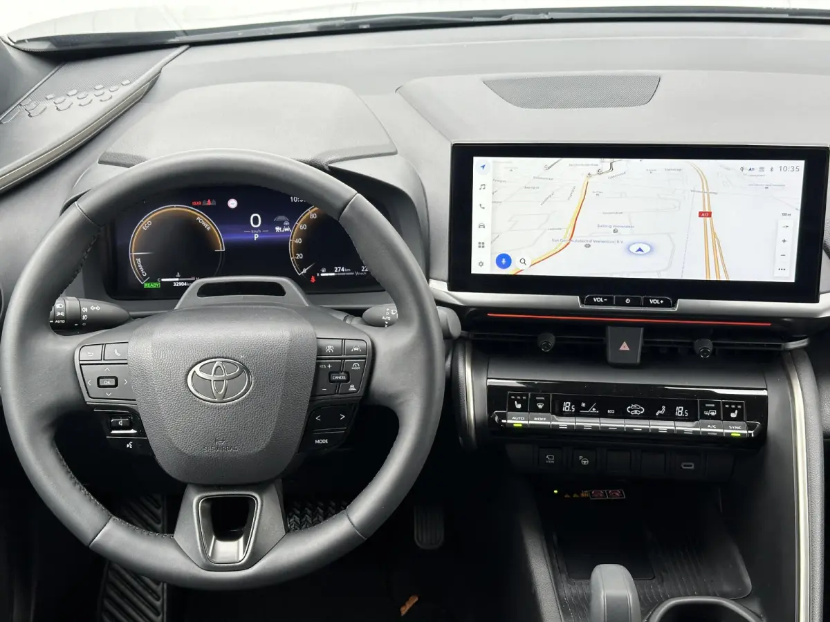 1.8 Hybrid 140 Executive / Fabrieksgarantie tot 10 jaar mogelijk / Navigatie / Camera / Climate Control / Apple Carplay/Android auto /