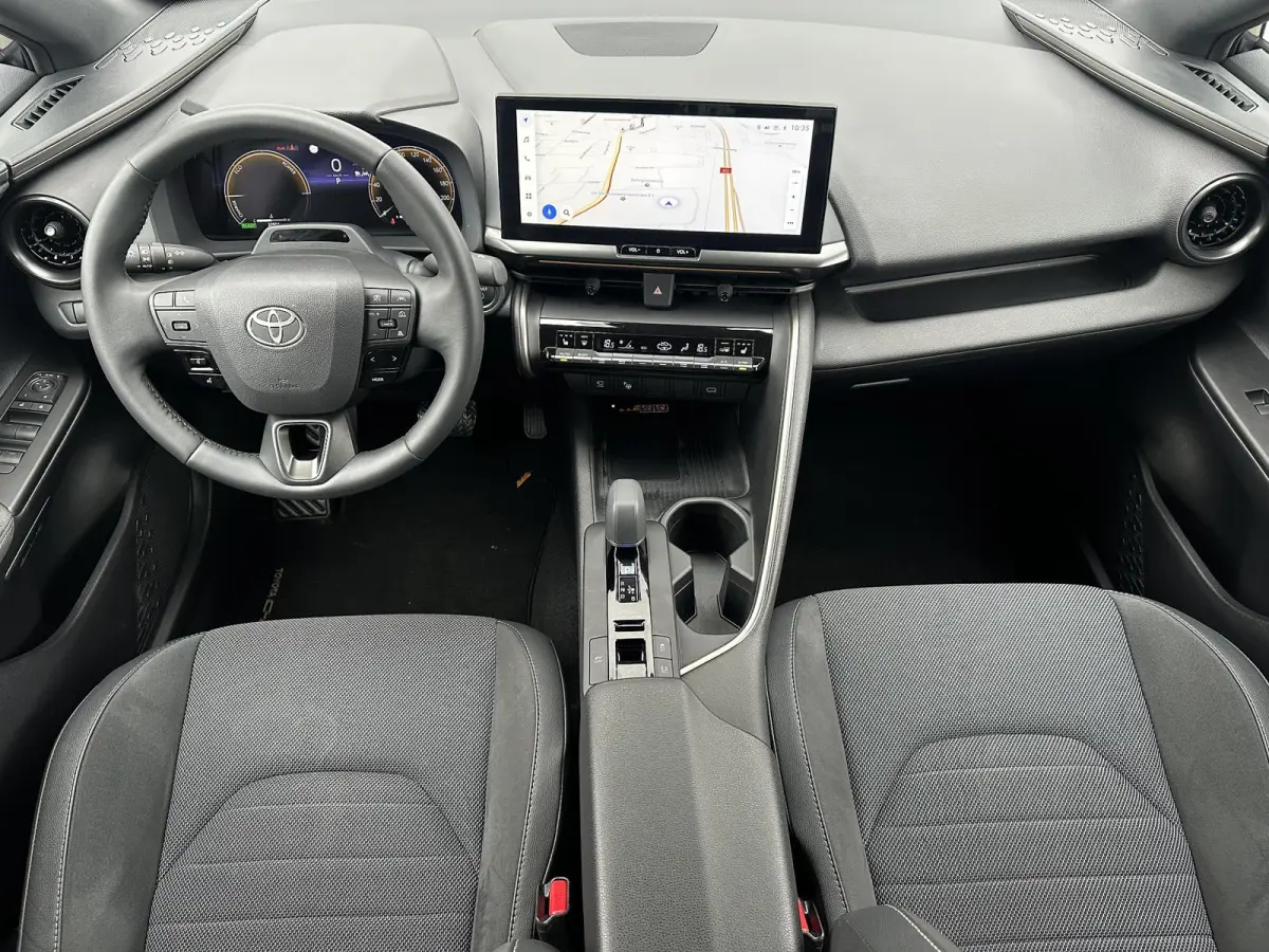 1.8 Hybrid 140 Executive / Fabrieksgarantie tot 10 jaar mogelijk / Navigatie / Camera / Climate Control / Apple Carplay/Android auto /