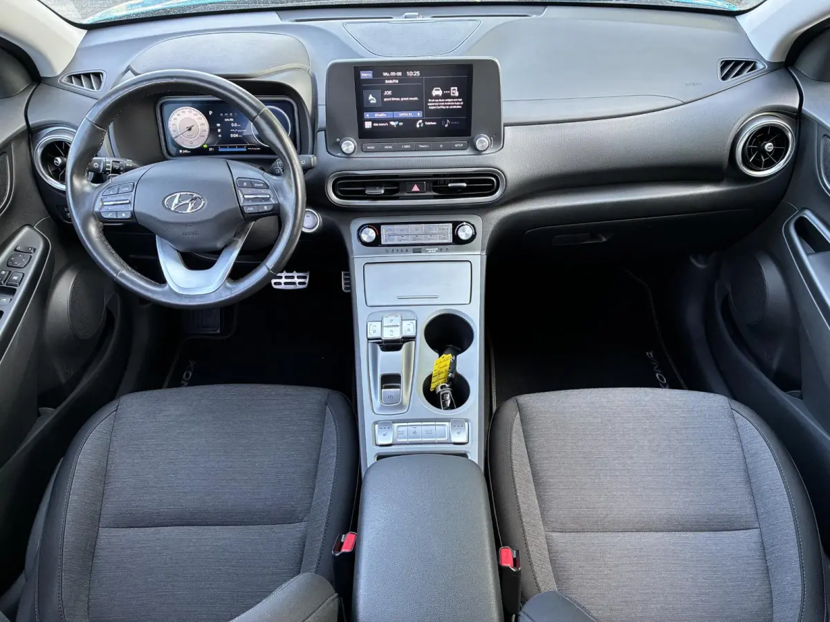 EV Comfort 39 kWh / SOH 100% / Fabrieksgarantie t/m 04-2028 / Dealer Onderhouden / Stoelverwarming / Apple Carplay/Android Auto / Achteruitrijcamera / 1-fase /