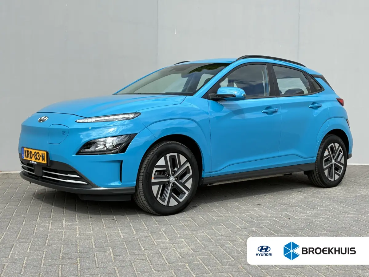 EV Comfort 39 kWh / SOH 100% / Fabrieksgarantie t/m 04-2028 / Dealer Onderhouden / Stoelverwarming / Apple Carplay/Android Auto / Achteruitrijcamera / 1-fase /