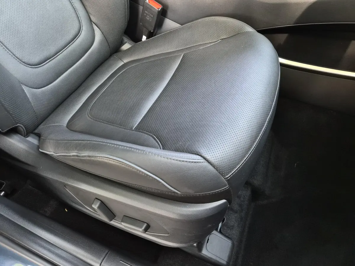 1.6 T-GDI PHEV Premium 4WD / Fabrieksgarantie tot 11-2028 / Dealer onderhouden / Trekgewicht 1350 kg / Rondomzicht camera / Stuur- Stoel & Achterbank verwarming / Adaptief cruise control / S