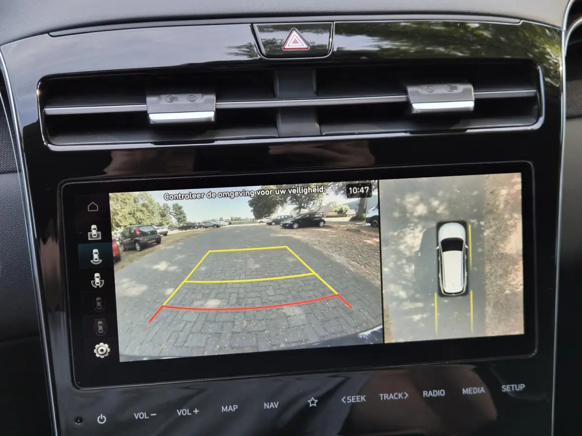 1.6 T-GDI PHEV Premium 4WD / Fabrieksgarantie tot 11-2028 / Dealer onderhouden / Trekgewicht 1350 kg / Rondomzicht camera / Stuur- Stoel & Achterbank verwarming / Adaptief cruise control / S