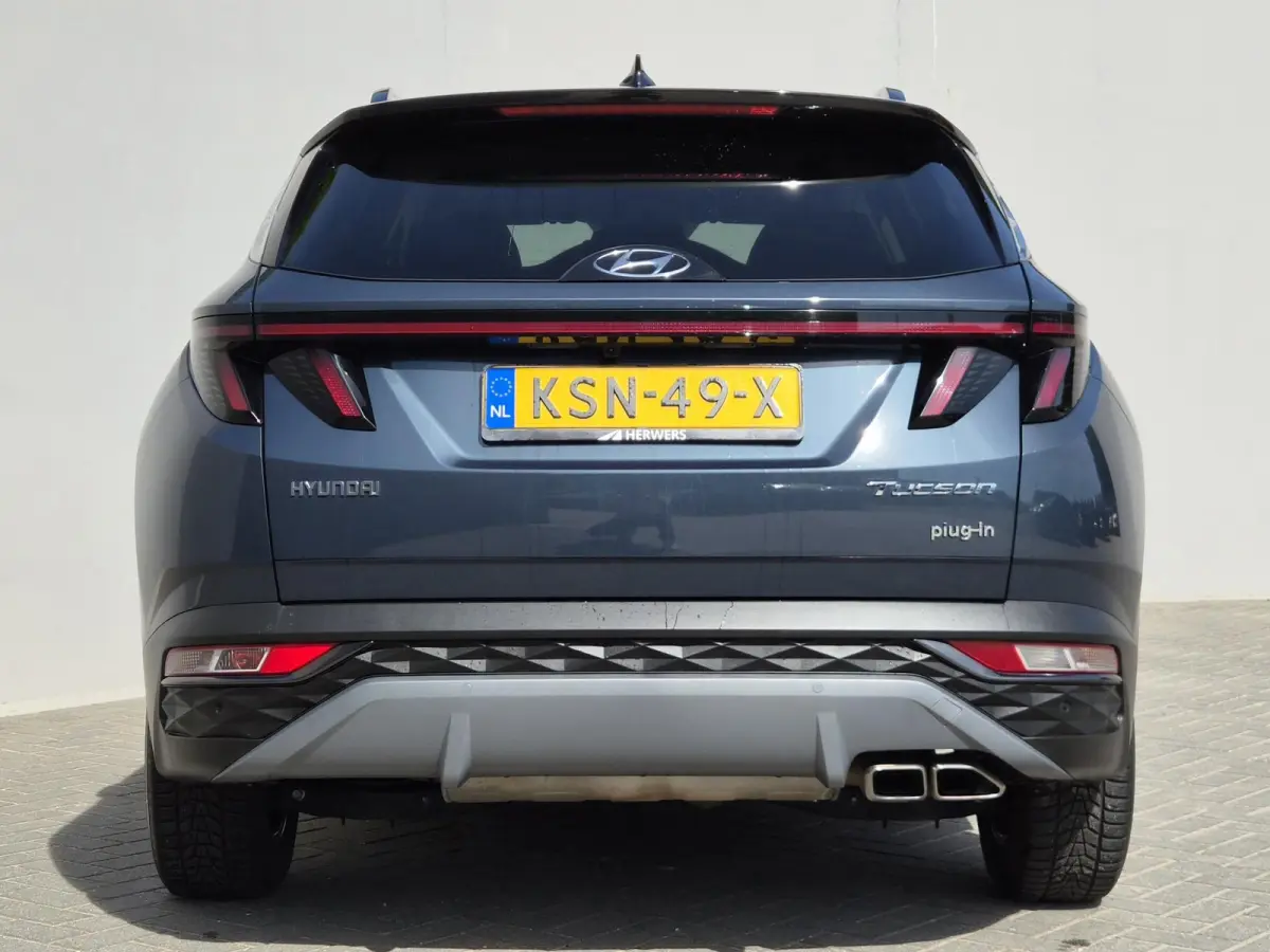 1.6 T-GDI PHEV Premium 4WD / Fabrieksgarantie tot 11-2028 / Dealer onderhouden / Trekgewicht 1350 kg / Rondomzicht camera / Stuur- Stoel & Achterbank verwarming / Adaptief cruise control / S