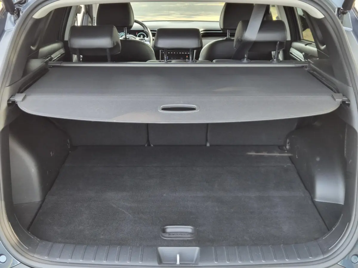 1.6 T-GDI PHEV Premium 4WD / Fabrieksgarantie tot 11-2028 / Dealer onderhouden / Trekgewicht 1350 kg / Rondomzicht camera / Stuur- Stoel & Achterbank verwarming / Adaptief cruise control / S