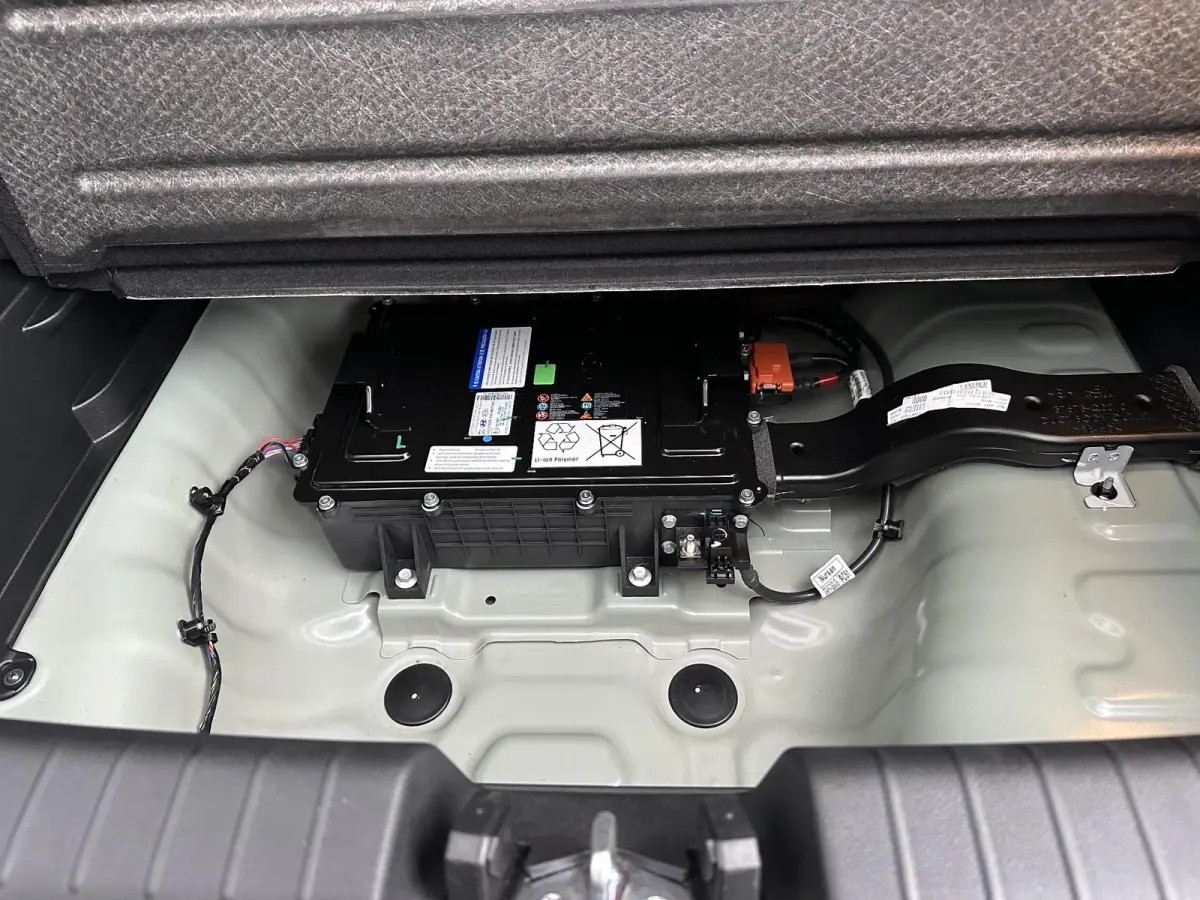 1.0 T-GDI Premium Sky / AUTOMAAT / Glazen Schuif kanteldak / Adaptieve cruise control / Stoel & Stuurwiel verwarming / Achteruitrijcamera / Dodehoekdetectie / Parkeersensoren Voor + Achter /