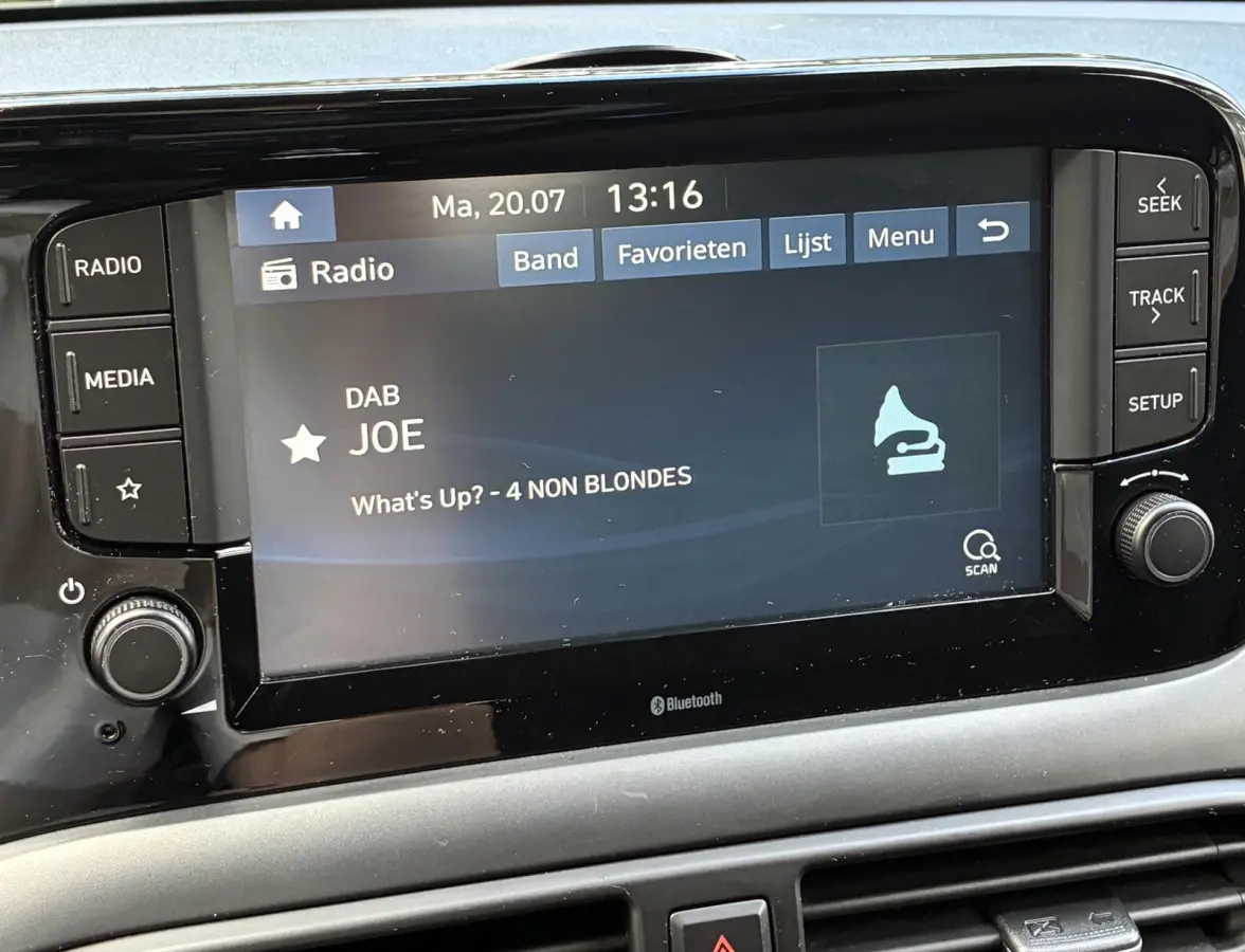 1.0 T-GDI N Line 5-zits / Achteruitrijcamera / Navigatie d.m.v. Apple Carplay/Android Auto / Bluetooth / Stoel-/Stuurverwarming / Cruise Control /