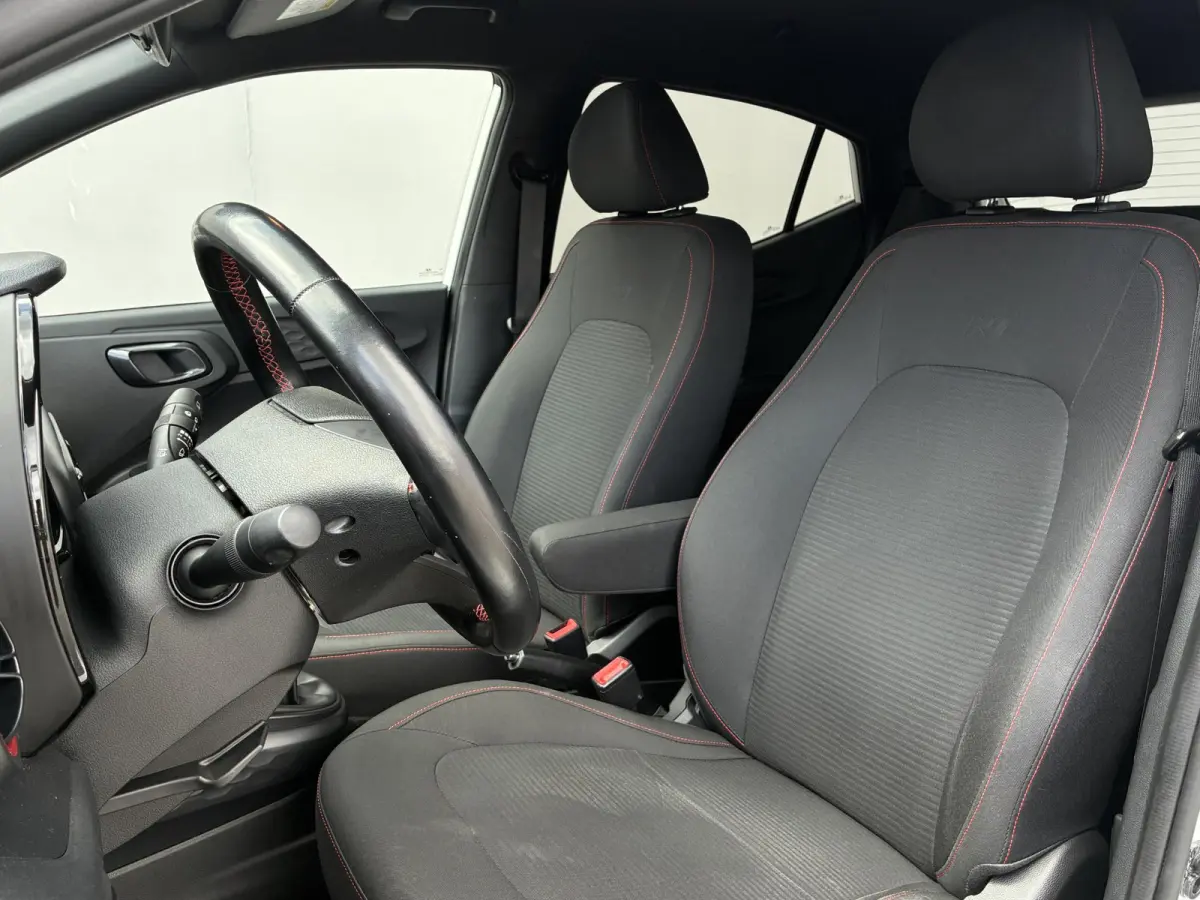 1.0 T-GDI N Line 5-zits / Achteruitrijcamera / Navigatie d.m.v. Apple Carplay/Android Auto / Bluetooth / Stoel-/Stuurverwarming / Cruise Control /