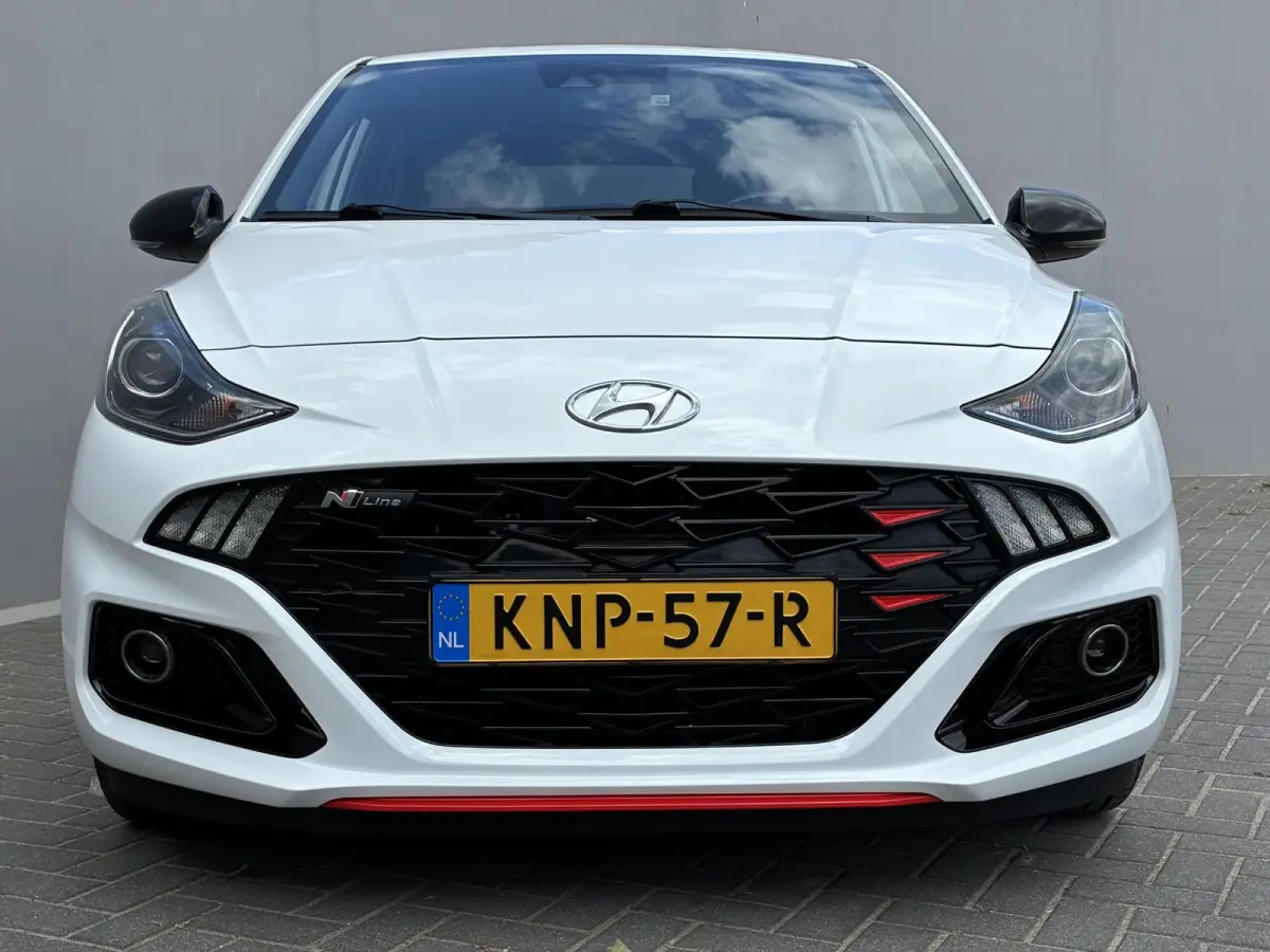 1.0 T-GDI N Line 5-zits / Achteruitrijcamera / Navigatie d.m.v. Apple Carplay/Android Auto / Bluetooth / Stoel-/Stuurverwarming / Cruise Control /