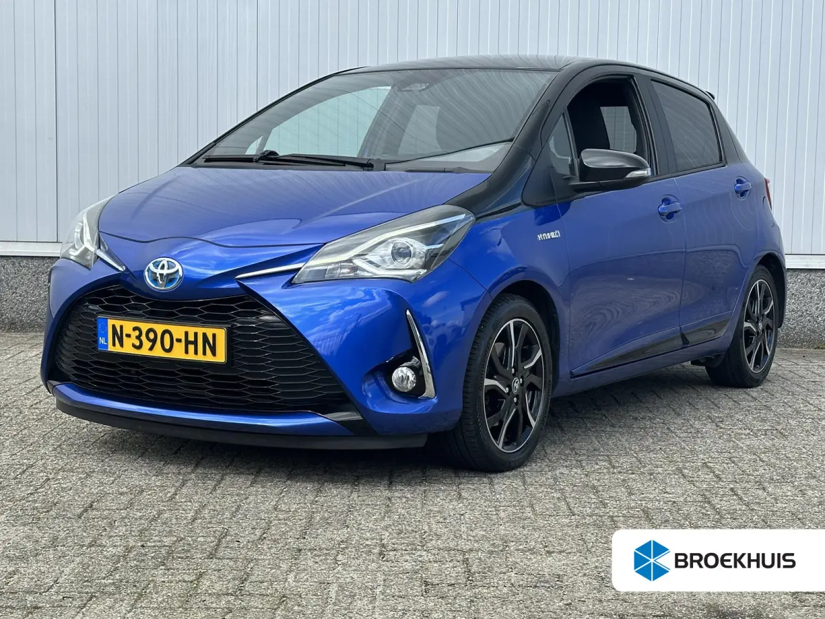 1.5 Hybrid Executive / Cruise Control / Fietsendrager Montagebeugel / Achteruitrijcamera / Keyless Entry /