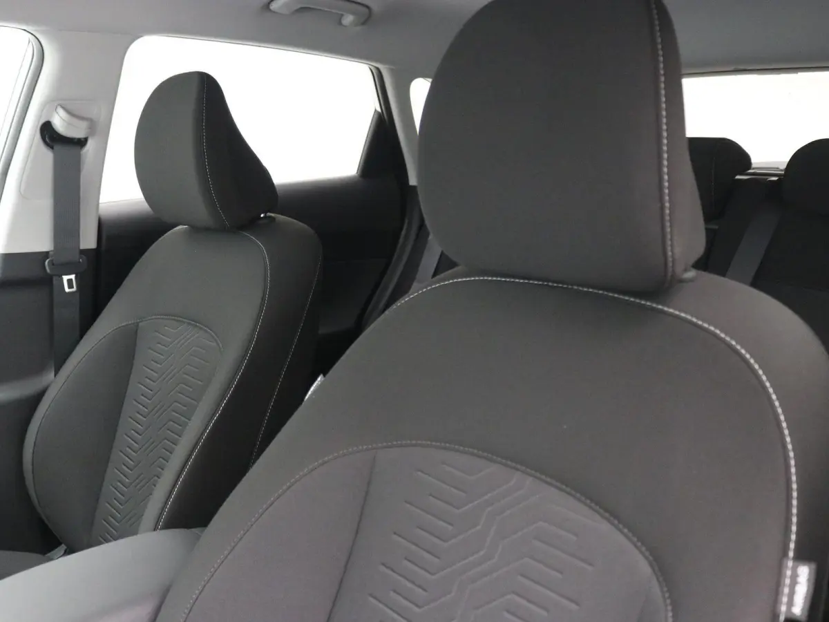 Comfort Smart 48.4 kWh / Navigatie / Blind-Spot Collision-Avoidance Assist / Adaptieve Cruise Control / 19 inch N-Velgen