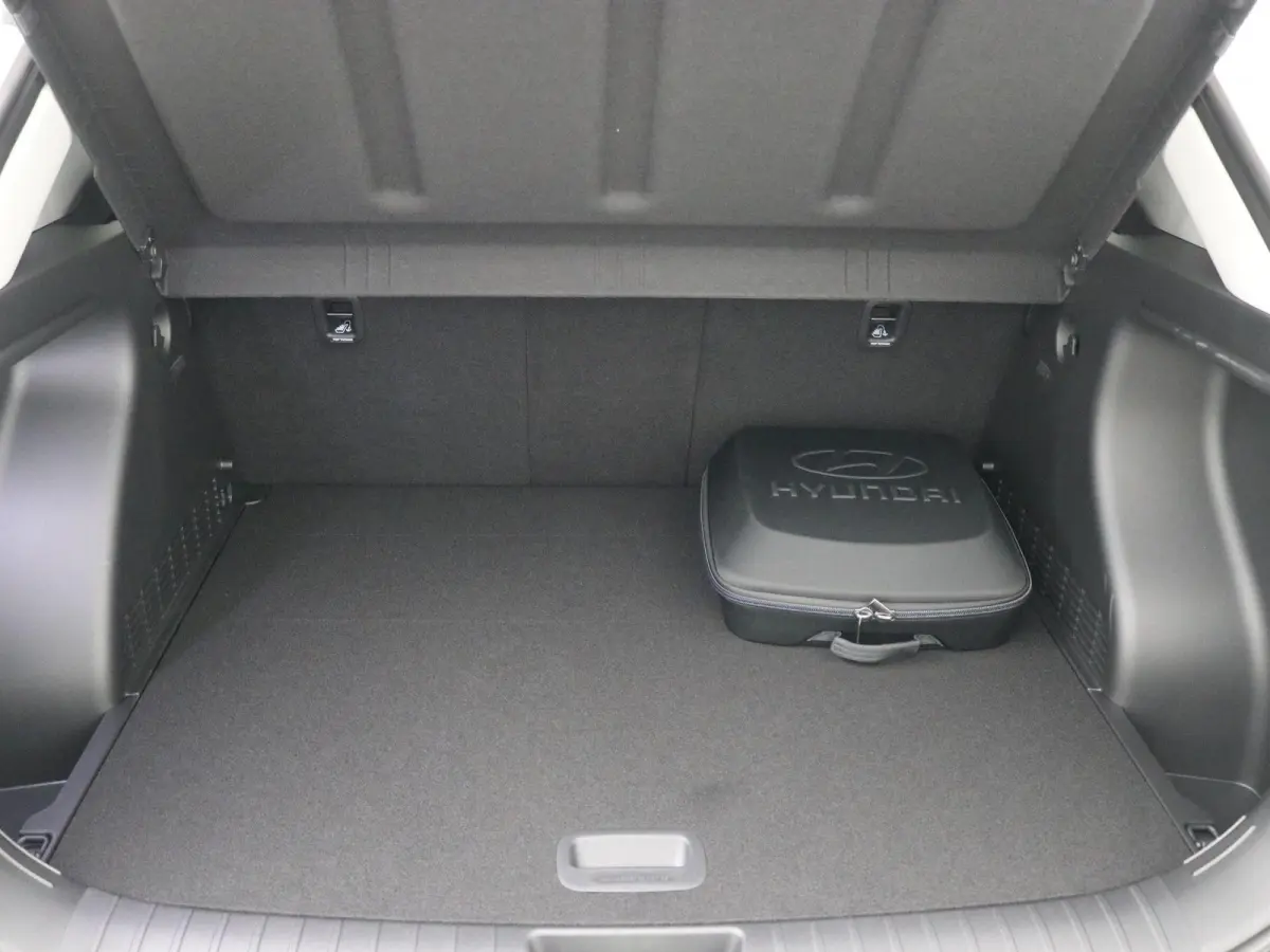 Comfort Smart 48.4 kWh / Navigatie / Blind-Spot Collision-Avoidance Assist / Adaptieve Cruise Control / 19 inch N-Velgen