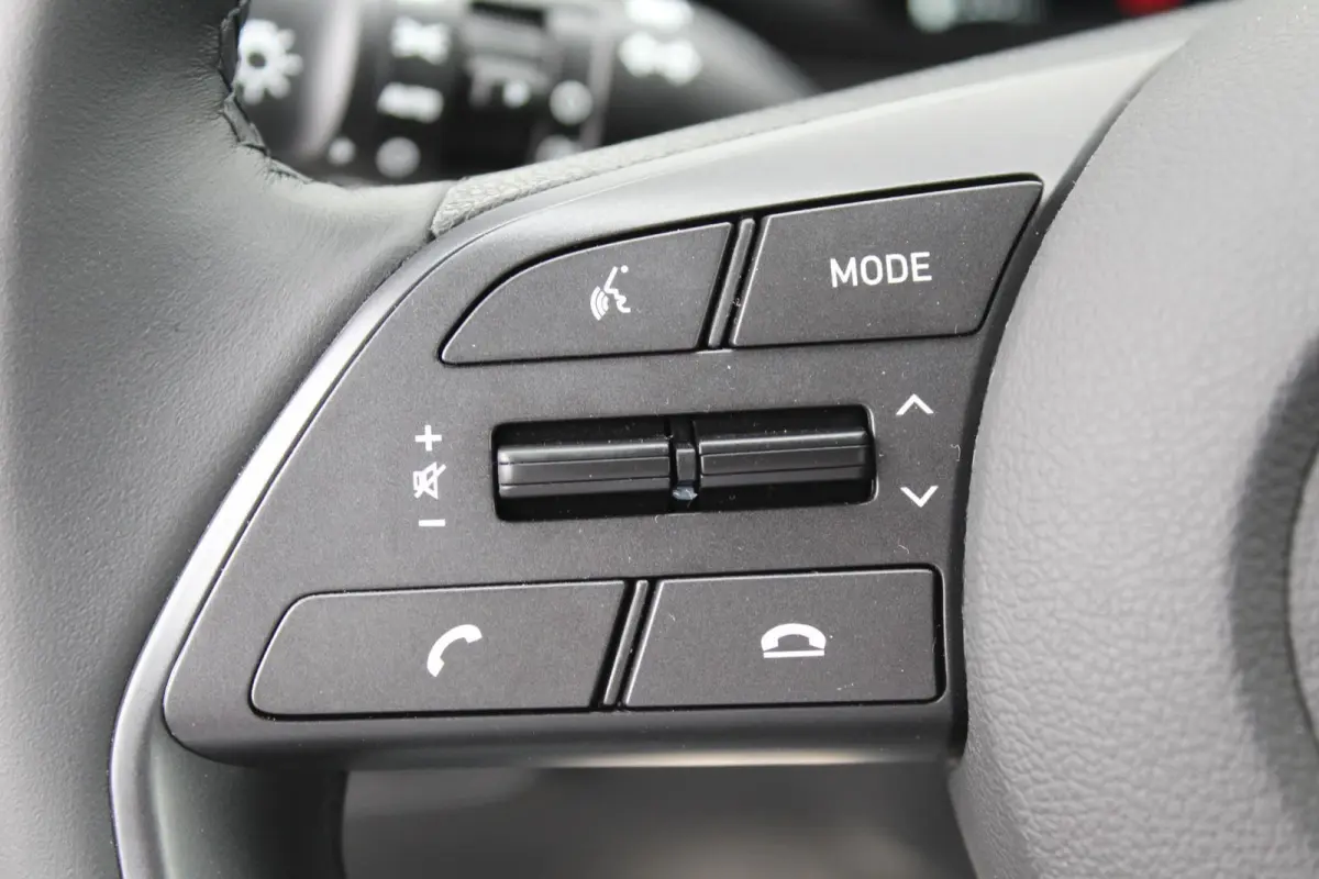 1.0 T-GDI Comfort Smart / Navigatie / Apple Carplay & Android Auto / Airco / Cruise Control /