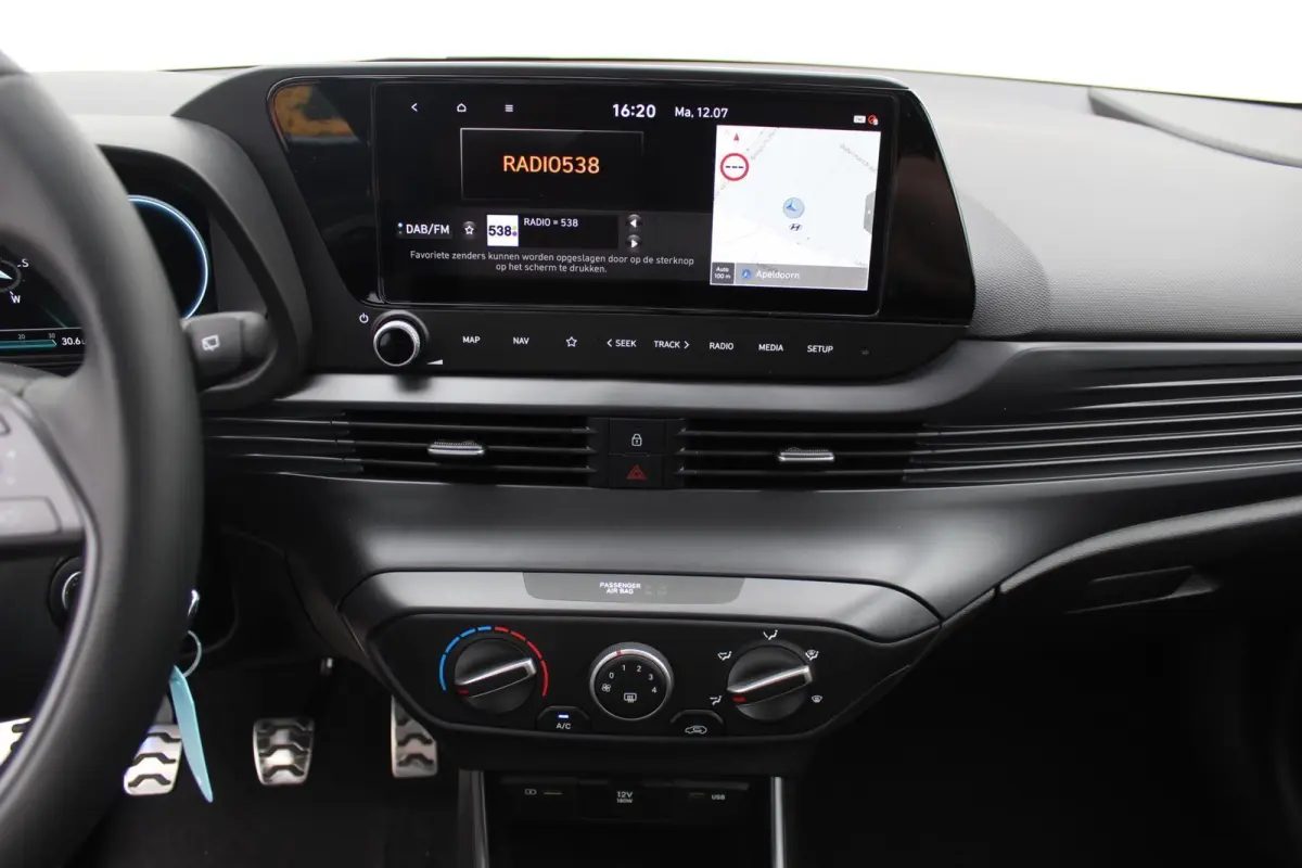 1.0 T-GDI Comfort Smart / Navigatie / Apple Carplay & Android Auto / Airco / Cruise Control /