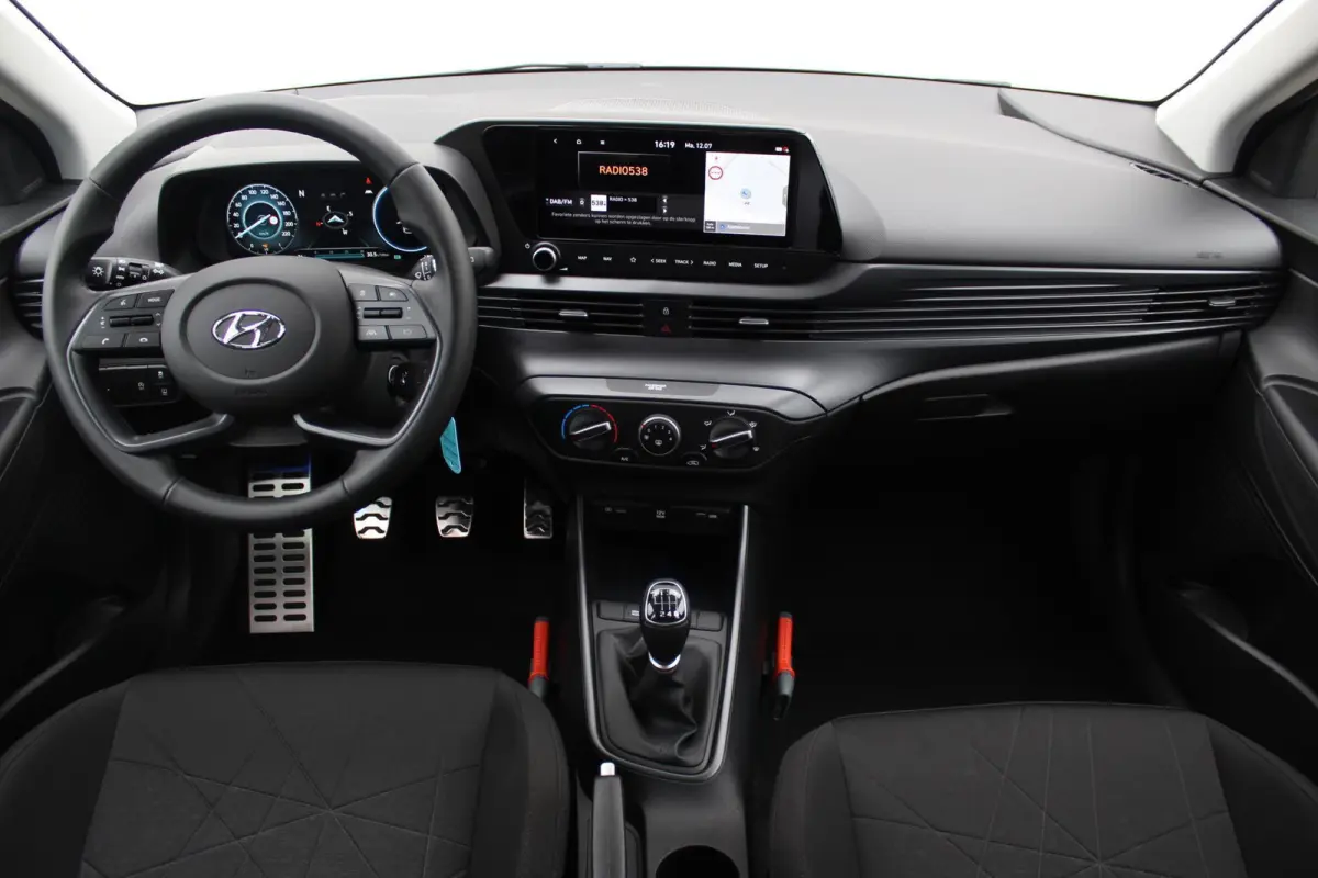 1.0 T-GDI Comfort Smart / Navigatie / Apple Carplay & Android Auto / Airco / Cruise Control /
