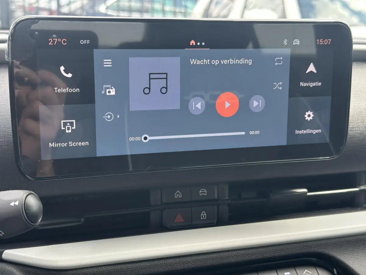 1.2 Hybrid Icon / Apple Carplay & Android Auto / Cruise Control / Keyless Entry / Achteruitrijcamera / Parkeersensoren voor & achter / Airco /