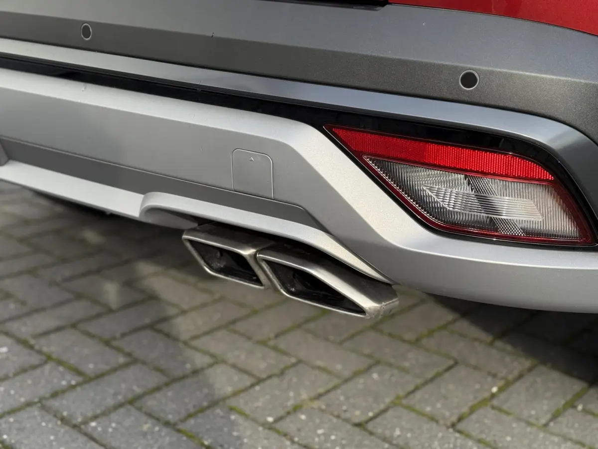 1.6 T-GDI PHEV Premium / Apple & Android carplay / Adaptieve cruise control / 67km elektrisch bereik / Snel leverbaar /