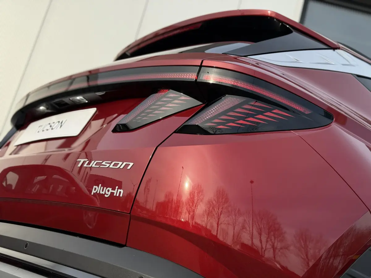 1.6 T-GDI PHEV Premium / Apple & Android carplay / Adaptieve cruise control / 67km elektrisch bereik / Snel leverbaar /