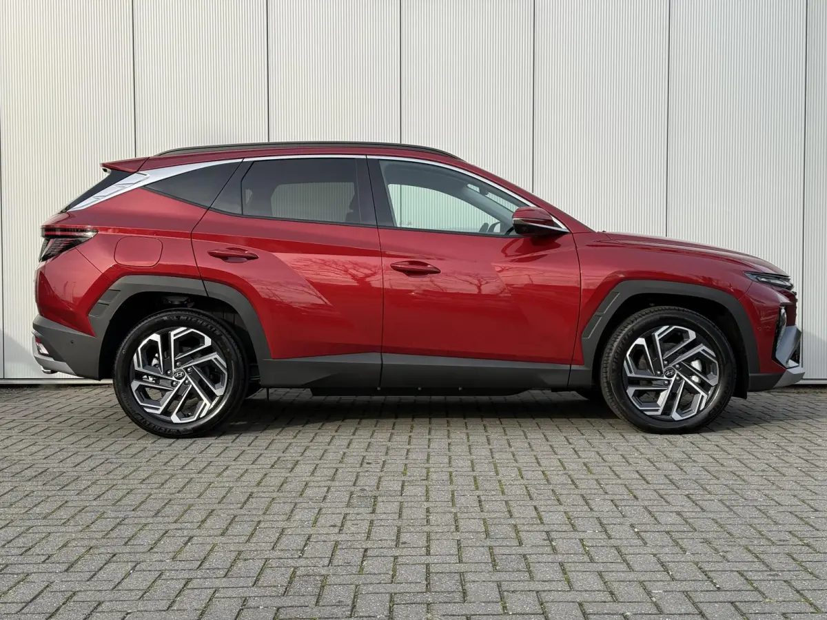 1.6 T-GDI PHEV Premium / Apple & Android carplay / Adaptieve cruise control / 67km elektrisch bereik / Snel leverbaar /