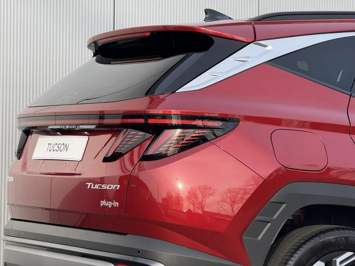 1.6 T-GDI PHEV Premium / Apple & Android carplay / Adaptieve cruise control / 67km elektrisch bereik / Snel leverbaar /