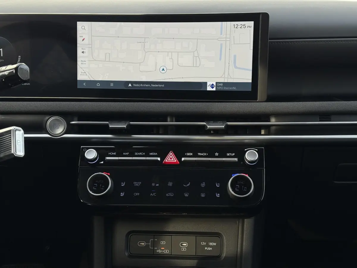 1.6 T-GDI PHEV Premium / Apple & Android carplay / Adaptieve cruise control / 67km elektrisch bereik / Snel leverbaar /
