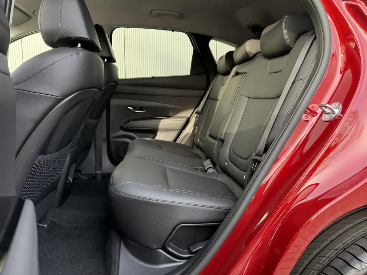 1.6 T-GDI PHEV Premium / Apple & Android carplay / Adaptieve cruise control / 67km elektrisch bereik / Snel leverbaar /