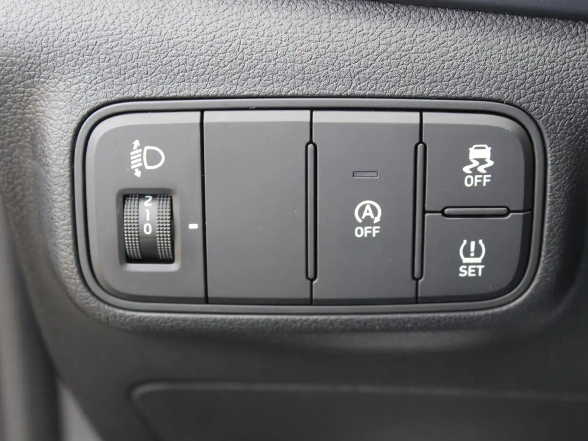 1.0 T-GDI Comfort / Uit Voorraad Leverbaar / Cruise control / Airco / Apple & Android Carplay /