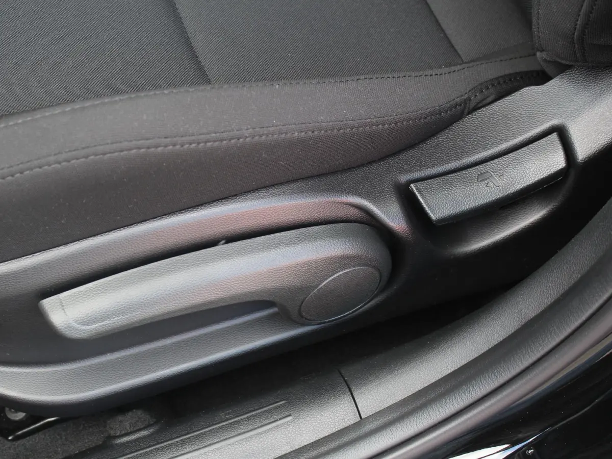 1.0 T-GDI Comfort / Uit Voorraad Leverbaar / Cruise control / Airco / Apple & Android Carplay /