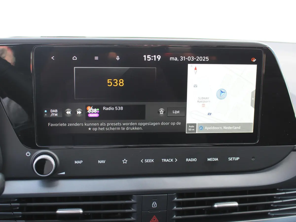 1.0 T-GDI Comfort / Uit Voorraad Leverbaar / Cruise control / Airco / Apple & Android Carplay /