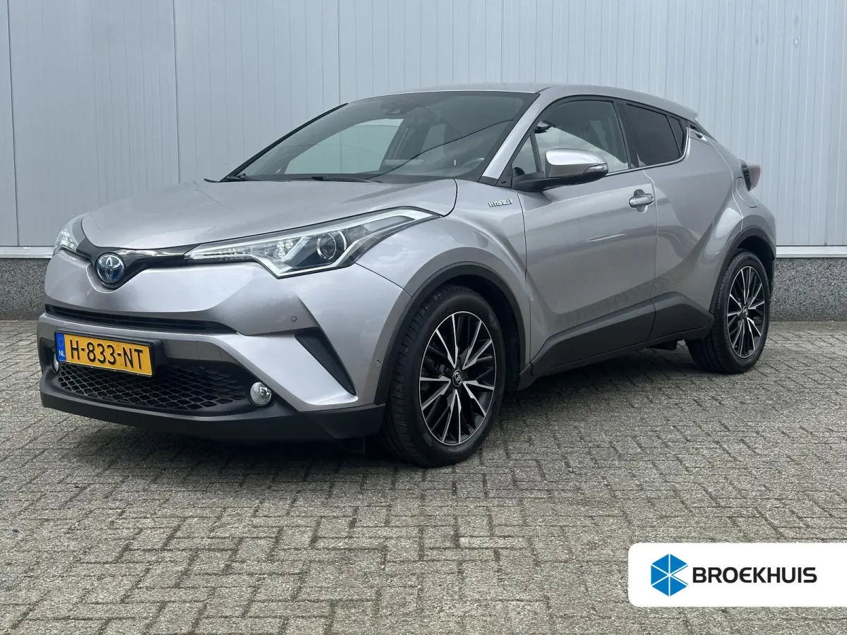 1.8 Hybrid Executive / Navigatie / Adaptieve Cruise control / Achteruitrijcamera / Stoelverwarming /