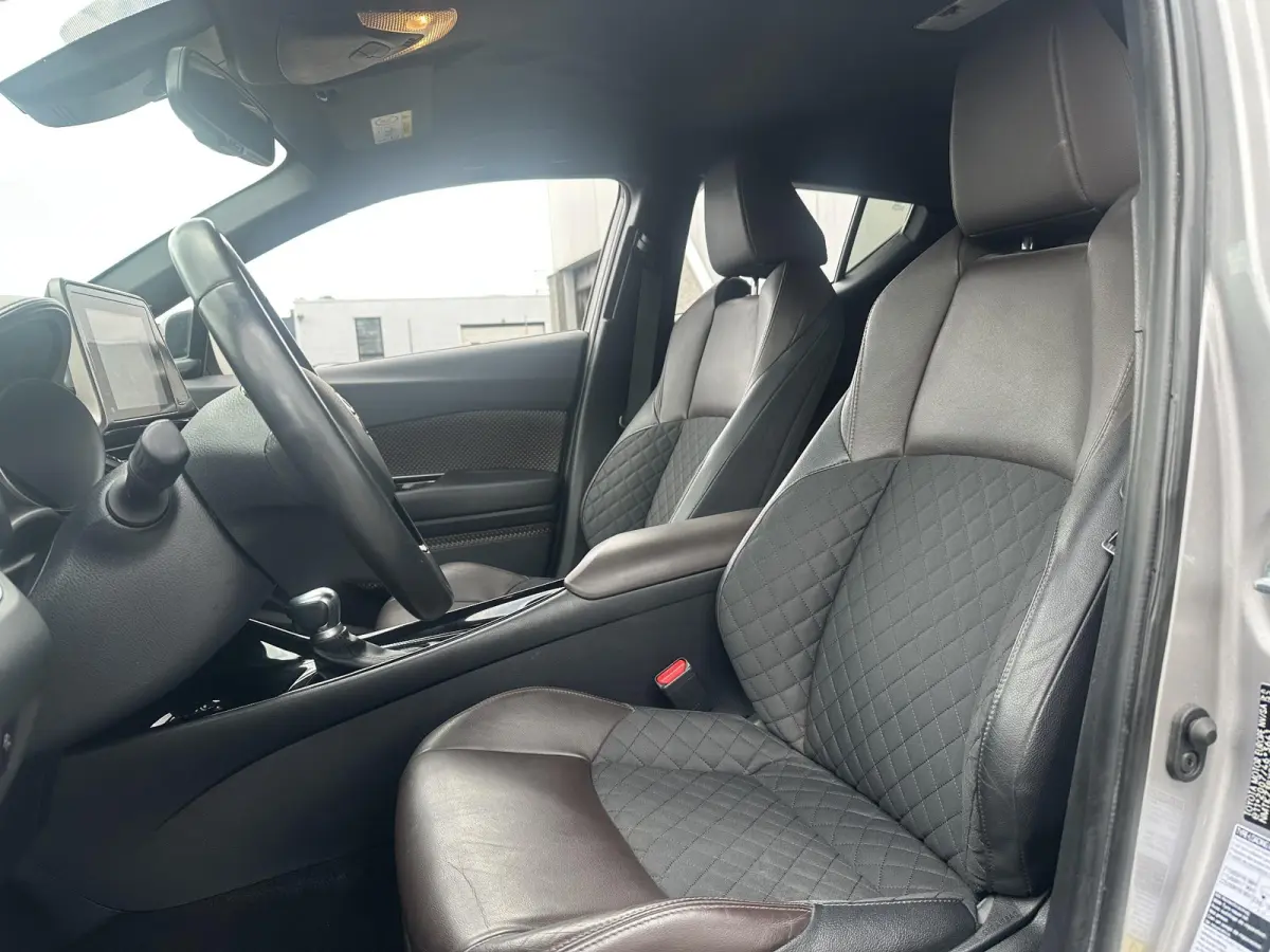 1.8 Hybrid Executive / Navigatie / Adaptieve Cruise control / Achteruitrijcamera / Stoelverwarming /