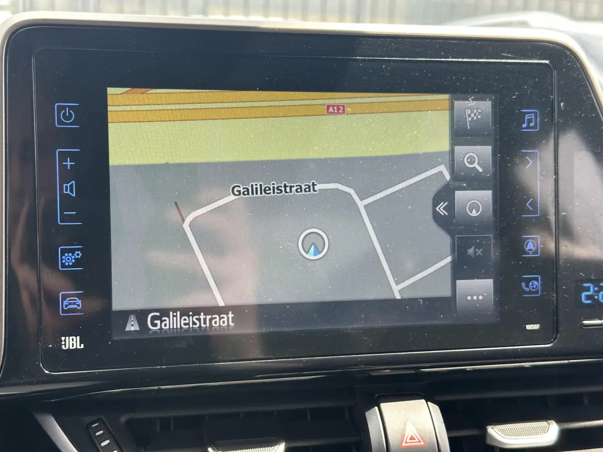 1.8 Hybrid Executive / Navigatie / Adaptieve Cruise control / Achteruitrijcamera / Stoelverwarming /