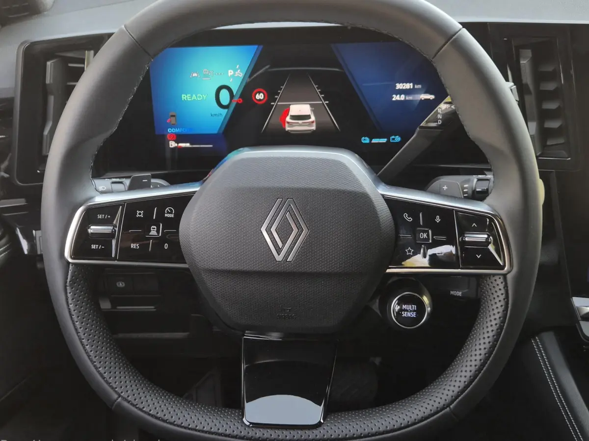 1.2 E-Tech full hybrid 200 Techno / Fabrieksgarantie tot 05-2027 / Panorama Dak / 1.500 KG Trekgewicht / Adaptief Cruise Control / Camera 360° / Navigatie / Stuur-, Stoel- & Voorruitverwarm