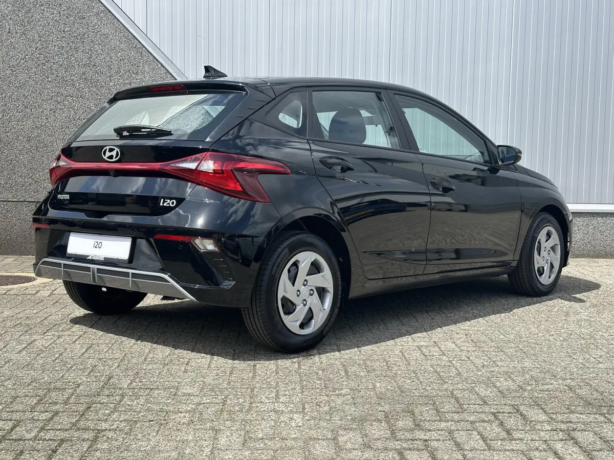 1.0 T-GDI E-Motion / Navigatie / Apple & Android carplay / Airco / Achteruitrijcamera /